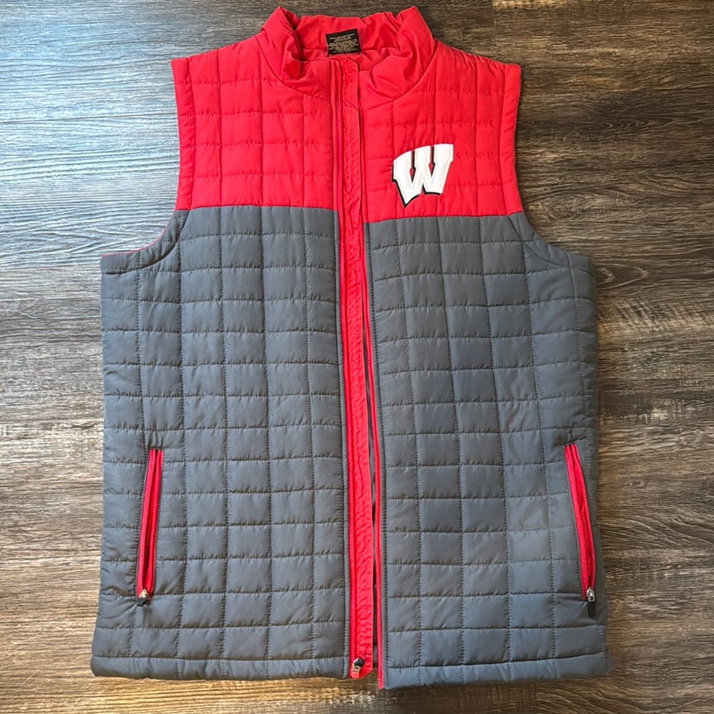 Mens Wisconsin Badgers vest